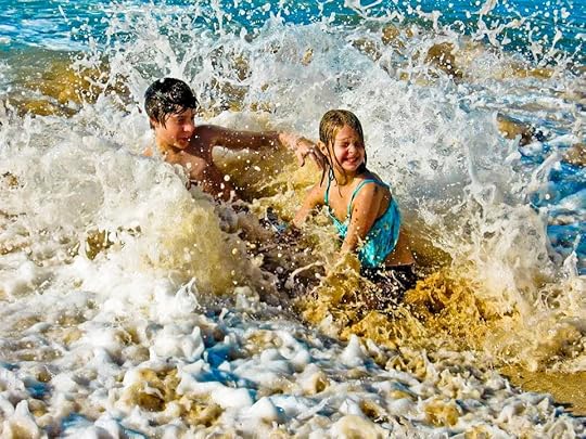 148741_3566275069904_563616466_n