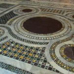 Santa_Croce_in_Gerusalemme_Kosmaten_2009-600x450