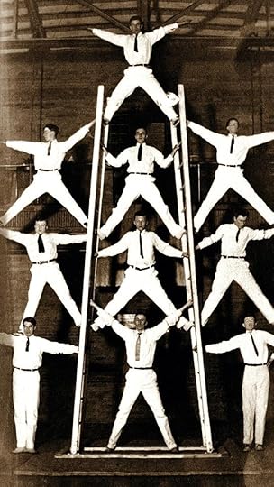 JUN15_11_78373688_vert