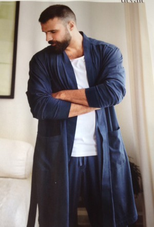 Och så får den här vara med - för han är så snygg. Jag tänker mig att Tom Lexington ser ut så här.