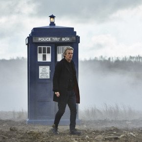 Programme Name: Doctor Who - TX: 19/09/2015 - Episode: The Magician's Apprentice (No. 1) - Picture Shows: ***EARLY RELEASE IMAGE FOR EPISODE ONE*** Doctor Who (PETER CAPALDI) - (C) BBC - Photographer: Simon Ridgway