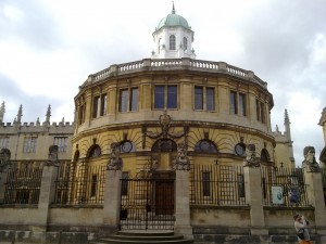 The_Sheldonian_from_across_Broad_Street