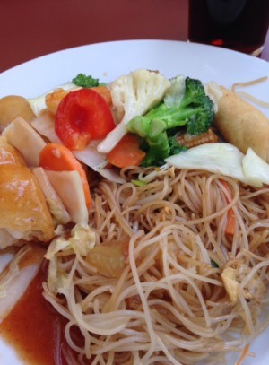 Asiatisk buffé med min älskade femtonåring.