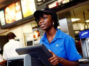03-mcdonalds-employee.w750.h560.2x