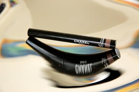 Man-Repeller-Chanel-Eyeshadow-best-of-internet---11