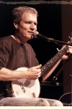 dave_ruch_with_banjo_2-320x486