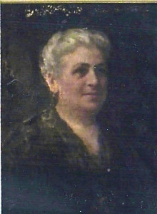 Lydia Roper Portrait at LRH.jpg (98)