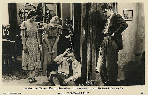 Annie van Duyn, Enny Meunier, Johan Kaart jr., Roland Varno in Malle gevallen