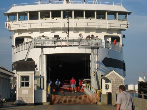 ferry boat to martha's vineyard