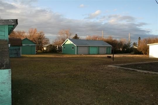 Garage, Shop, and Sheds (600x400)