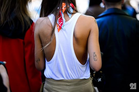 9985-Le-21eme-Adam-Katz-Sinding-Carlotta-Oddi-Milan-Fashion-Week-Spring-Summer-2016_AKS5671