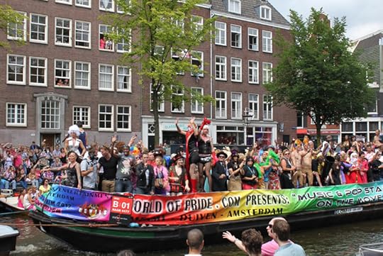 amsterdam-canal-pride-parade