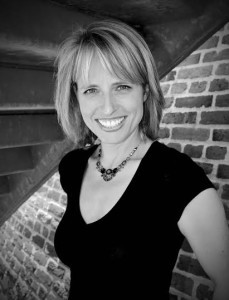 Author pic - Lauren Blakely