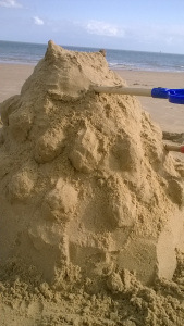 Defending the beaches against the sandy alien horde.
