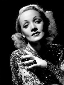 Marlene Dietrich, 1930's. Restored by Nick & jane for Doctor Macro's High Quality Movie Scans website: http://www.doctormacro.com. Enjoy!