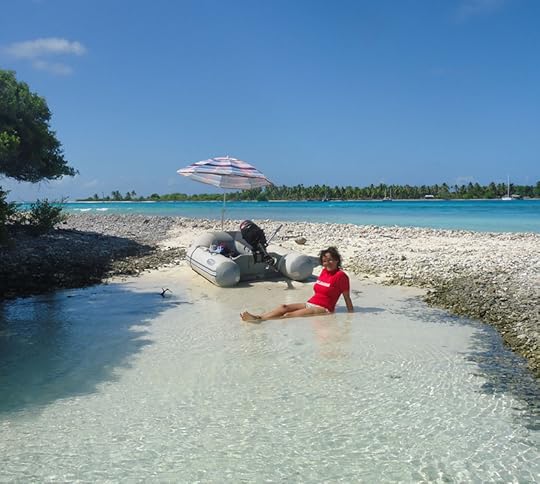 Beach day in Toau, Tuamotu Archipelago