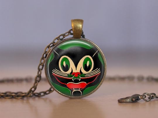 Retro Smiling Black Cat Halloween Pendant 
