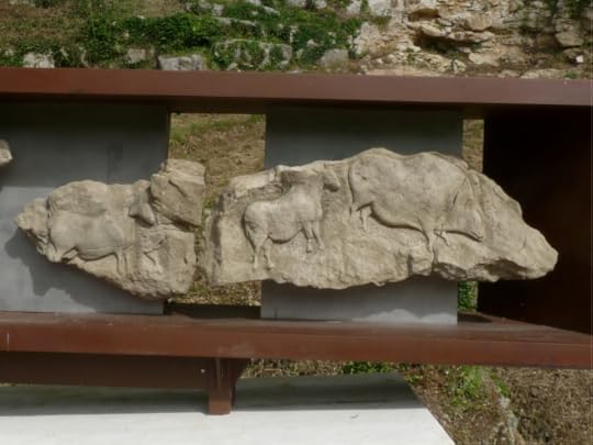 Figure 7. An example of Solutrean rock carvings from Roc-de-Sers circa 17,000 BCE (https://fr.wikipedia.org/wiki/Roc_de_Sers#/media/File:Sersroc_frise_10,11.JPG).