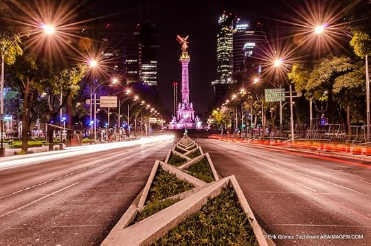 Photograph Monumento a la Independencia y Paseo de la Reforma by Erik Gómez Tochimani on 500px