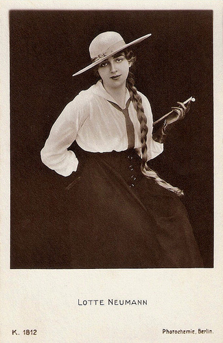 Lotte Neumann