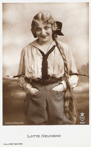 Lotte Neumann
