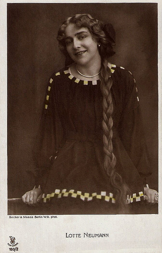 Lotte Neumann
