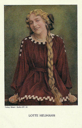 Lotte Neumann