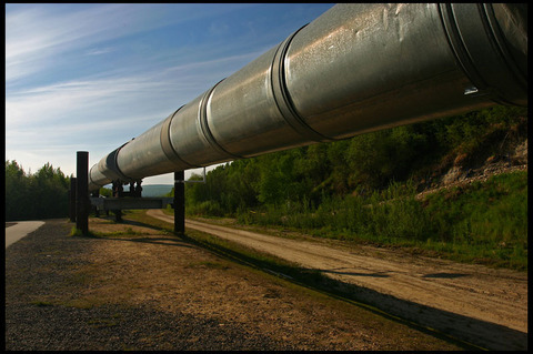 Photo: Economist says oil is not the answer