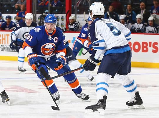 John Tavares attacks the Jets zone