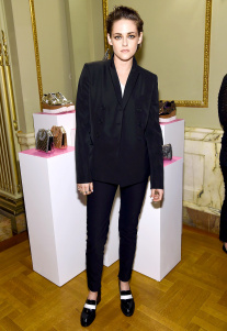 1421162896_kristen-stewart-zoom