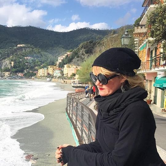 12139612_692004584233644_1064560084_n