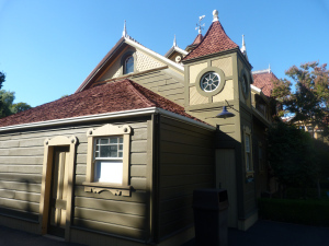 Winchester Mystery House
