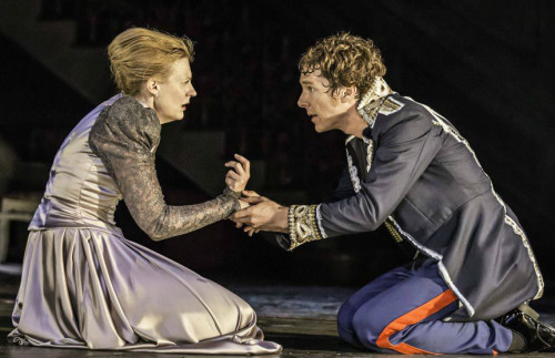 hamlet-gertrude