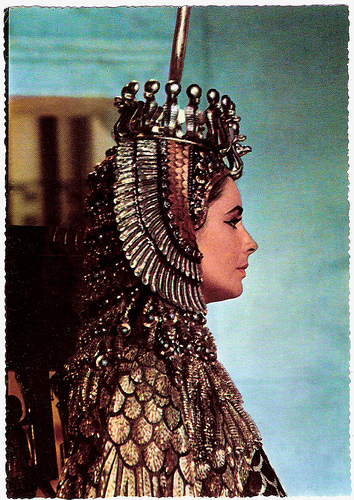 Elizabeth Taylor (1932-2011)