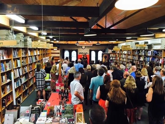 12112324_1207145775967204_261375239441395585_n