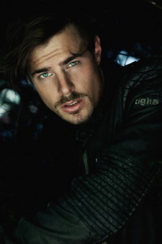Jules Horn at Kult Models by Jonathan Quipot