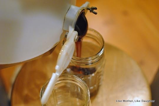 honey harvest-003