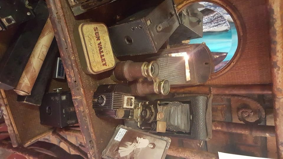 Antiques and Oddities Mt Tamborine10