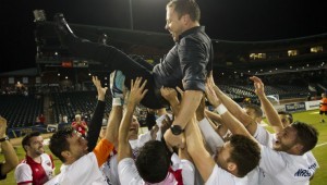 PHOTO:NASL