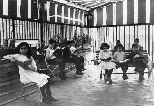 childrenreading1