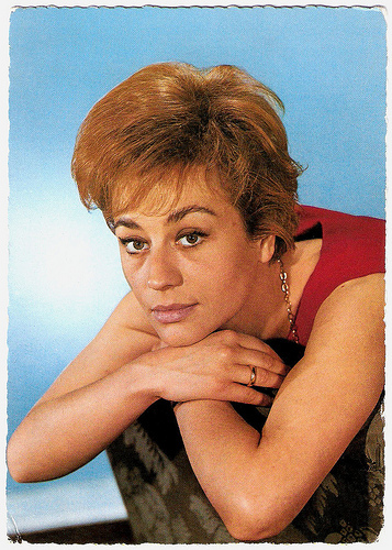 Annie Girardot