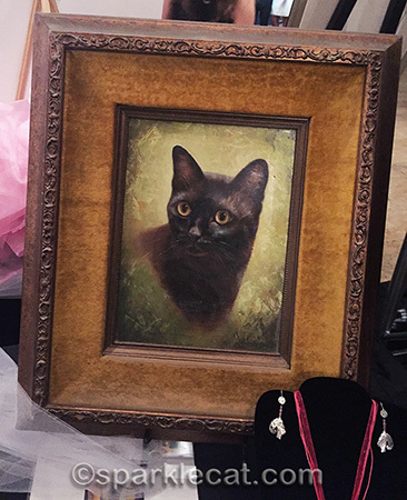 I wonder whose kitty that is