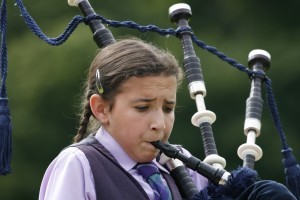 girl bagpipes