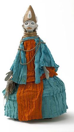 Star Maiden puppet by Christopher Leith