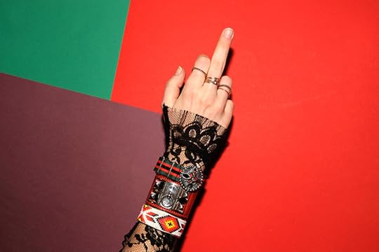 Man-Repeller-Clothes-vs-Cubicle-Jewelry-Flipping-Off---4