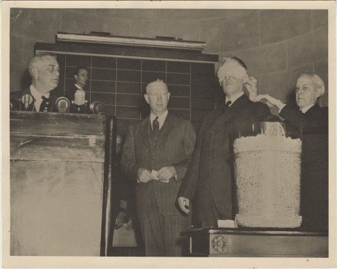 First drawing of the Selective Service, 29 October 1940 (FDR Library Photo Collection)