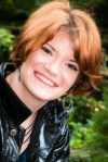 0908_Selah_Hedshots_60C