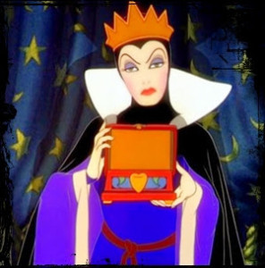 queen-evil-queen-29083346-340-345