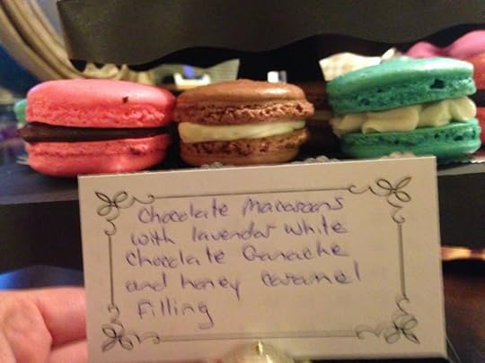 lenora macarons