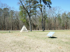 MidKellyFieldatUS4thArtilleryLookingWest